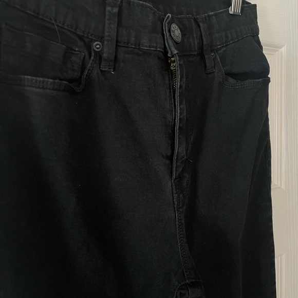 BDG Twig High Rise Jeans - Picture 5 of 6